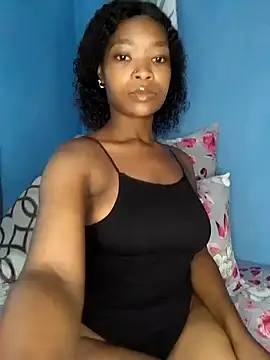 Snapshot of NunuBerry16 chatting on 02.27.25 NunuBerry16 online show from 02.27.25