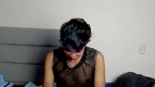 andrew uwu  online show from 01.05.26