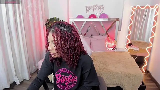 Daphnne tay online show from 02.17.25