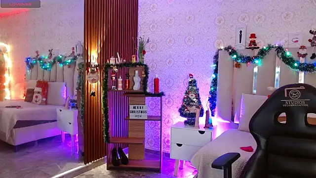 Daphnne tay online show from 11.29.25