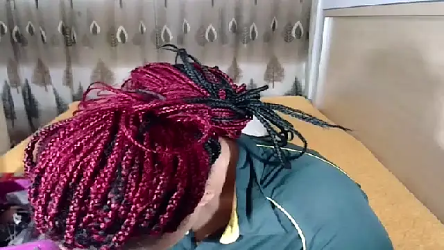 Snapshot of Indian_candyXX chatting on 02.28.25 Indian candyXX online show from 02.28.25