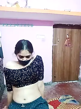 Cute-Simmi online show from 12.17.24