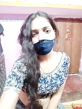 Cute-Simmi online show from 12.18.24