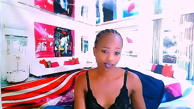 EbonyCreamy69 online show from 01.14.25