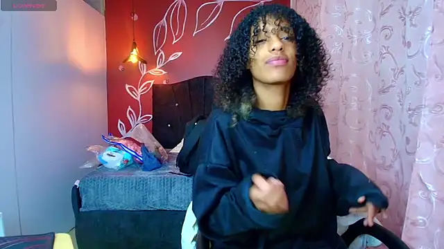 Zia Green online show from 03.06.25