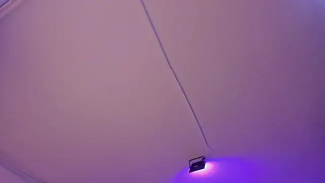 Amy Kiitty  online show from 01.15.26