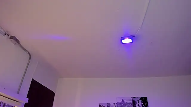 Amy Kiitty  online show from 03.27.26