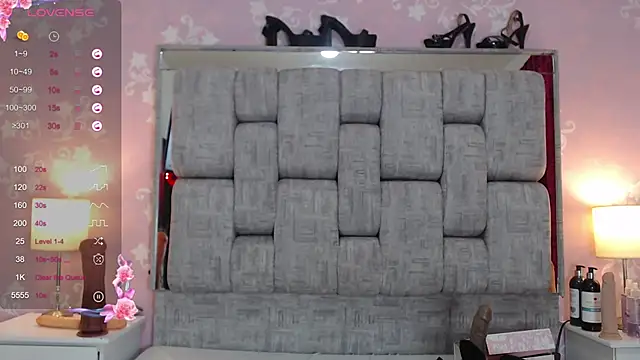 Snapshot of KarinaSimonz chatting on 01.06.25 KarinaSimonz online show from 01.06.25