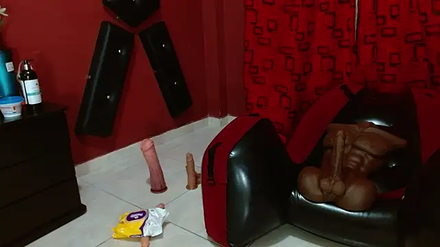 Snapshot of KarinaSimonz chatting on 01.26.25 KarinaSimonz online show from 01.26.25