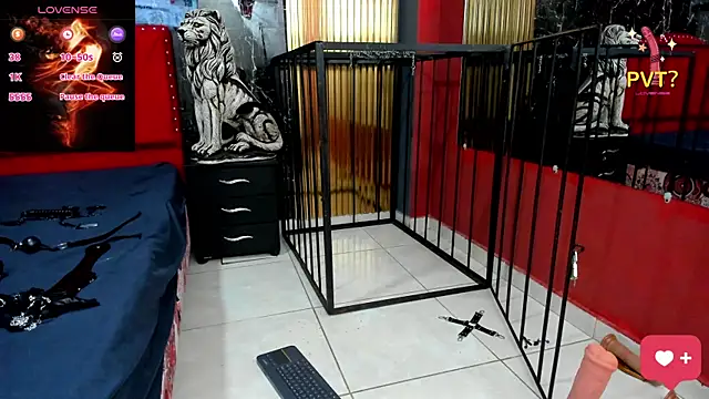 Snapshot of KarinaSimonz chatting on 02.14.25 KarinaSimonz online show from 02.14.25