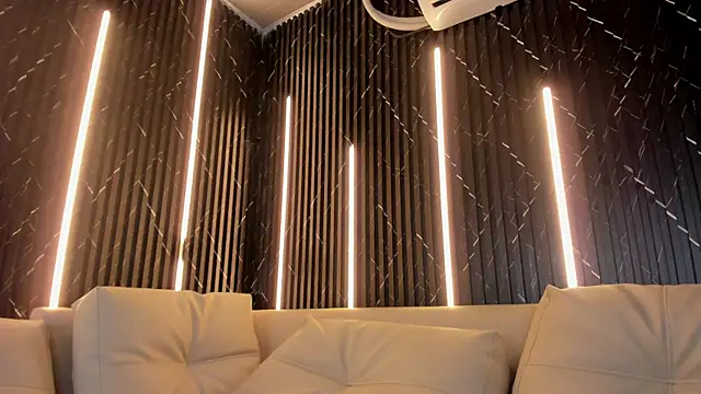 KarinaSimonz online show from 04.01.26