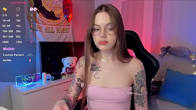 Marta May  online show from 03.06.25