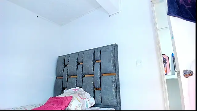 Sofia HornyTs online show from 02.14.26