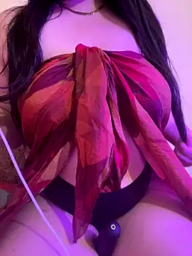 Cameelia online show from 11.02.25