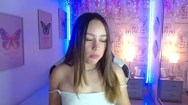 Ivyy Crystal online show from 03.11.25