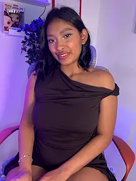 Isabella fasilier online show from 01.11.26