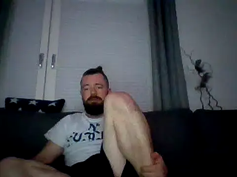 Snapshot of Sebuleczek chatting on 12.05.24 Sebuleczek online show from 12.05.24