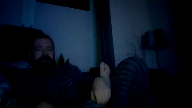 Snapshot of Sebuleczek chatting on 12.16.24 Sebuleczek online show from 12.16.24