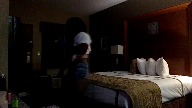 Youcunn online show from 03.18.26