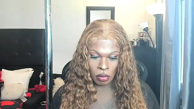 Snapshot of SlutyMaya4k chatting on 01.29.25 SlutyMaya4k online show from 01.29.25