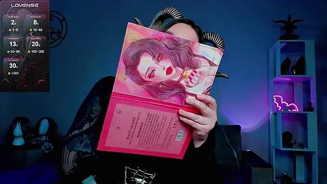 Emmybrightj  online show from 03.03.25