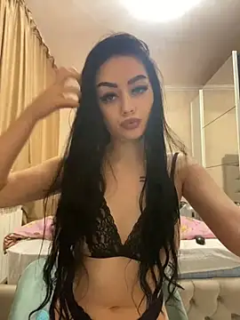 Gya Rue online show from 02.15.25