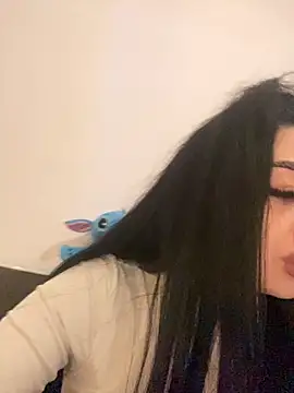 Gya Rue online show from 12.23.25