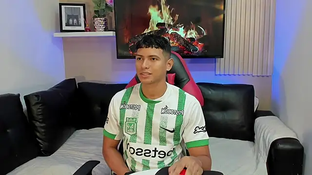 yei-sant online show from 11.12.25