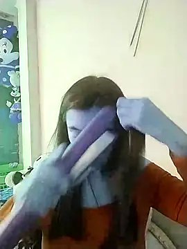 Snapshot of hailey85 chatting on 03.08.25 hailey85 online show from 03.08.25