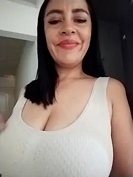 hailey85 online show from 12.19.25