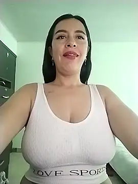 hailey85 online show from 03.31.26