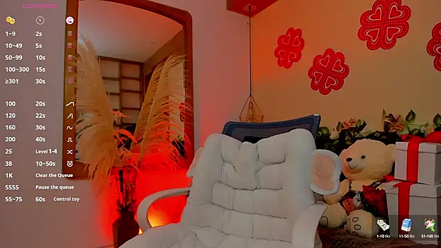 Hannah williams1 online show from 02.14.25