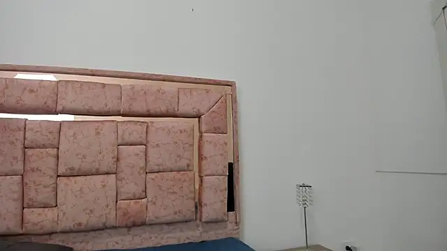 zoee lovv online show from 12.20.24