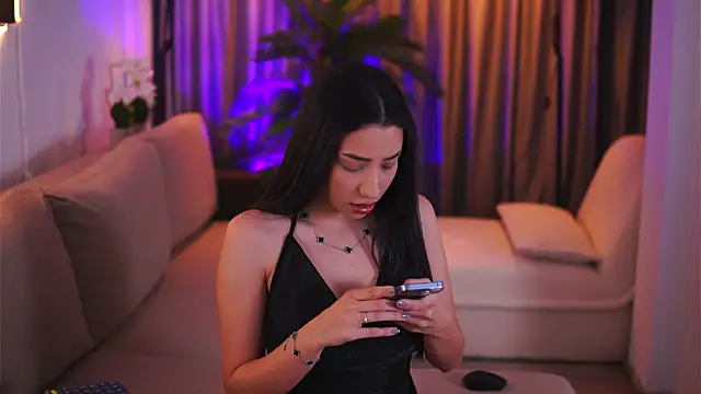 GinaValentinna online show from 02.22.25