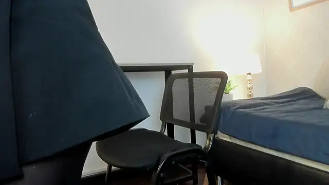 Caroline dh online show from 02.20.26