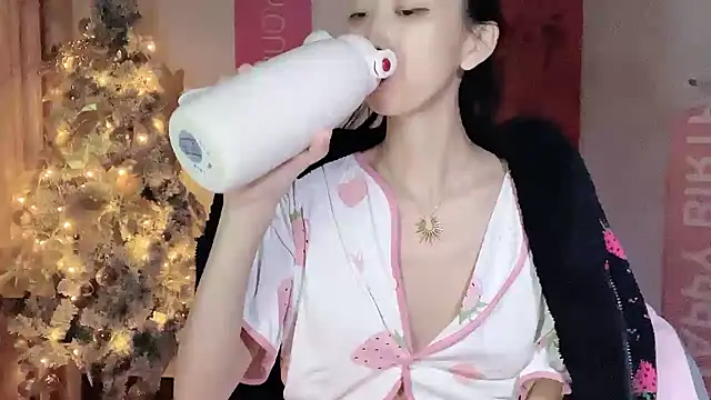 Lili-2 online show from 12.30.24