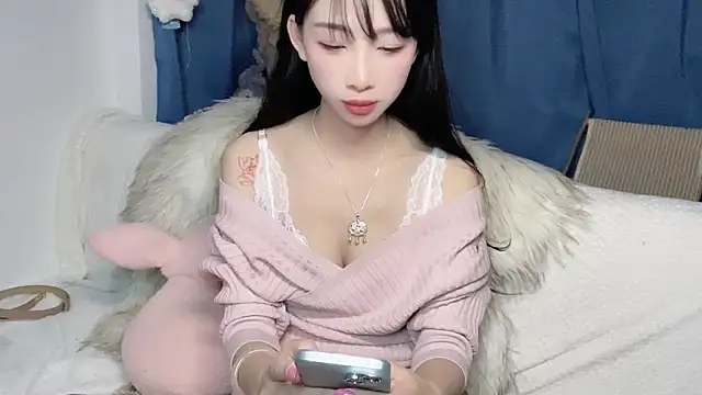 Lili-2 online show from 12.14.25