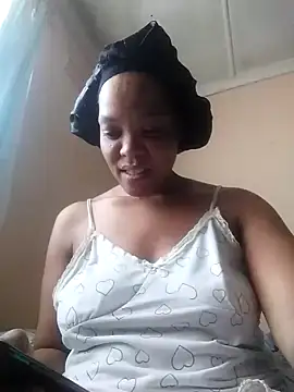 Feathergal69  online show from 09.11.25