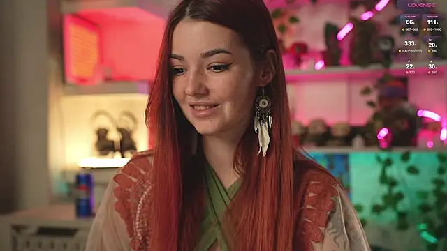 Snapshot of Charmings_054 chatting on 02.13.25 Charmings 054 online show from 02.13.25