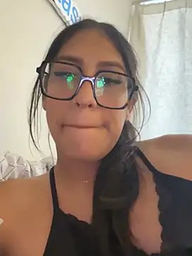 AleFantasy0001 online show from 01.18.26