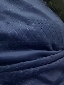 Snapshot of Lina-lolo chatting on 12.19.24 Lina-lolo online show from 12.19.24