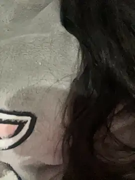 Snapshot of Lina-lolo chatting on 03.09.25 Lina-lolo online show from 03.09.25