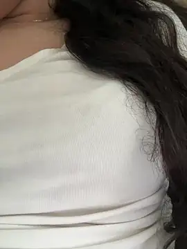 Snapshot of Lina-lolo chatting on 05.14.26 Lina-lolo online show from 05.14.26