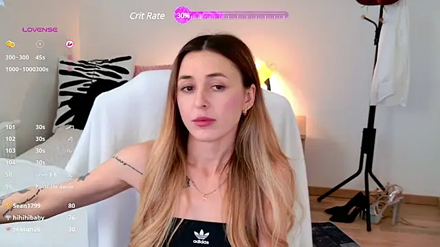 Sophie Enzo online show from 02.14.25