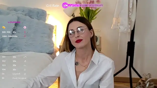 Sophie Enzo online show from 03.10.25