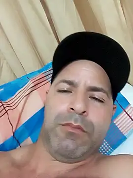 Snapshot of Marciogrei chatting on 12.14.24 Marciogrei online show from 12.14.24