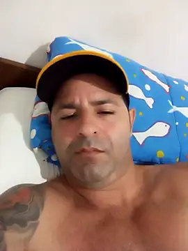 Snapshot of Marciogrei chatting on 02.27.25 Marciogrei online show from 02.27.25