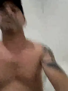 Snapshot of Marciogrei chatting on 11.10.25 Marciogrei online show from 11.10.25