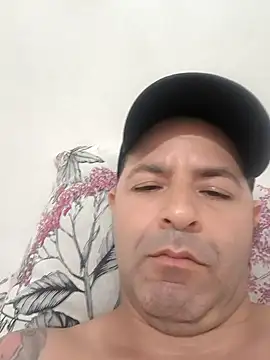 Snapshot of Marciogrei chatting on 11.14.25 Marciogrei online show from 11.14.25