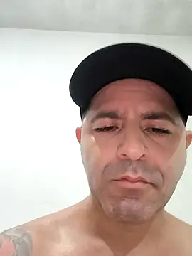 Snapshot of Marciogrei chatting on 12.15.25 Marciogrei online show from 12.15.25